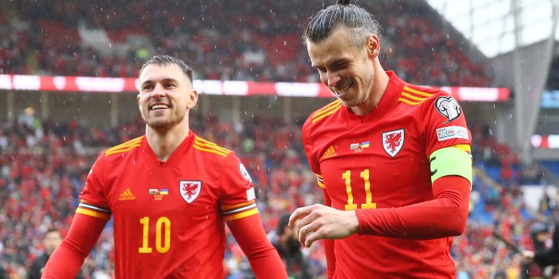 Bale và Ramsey là 2 ngôi sao của Wales